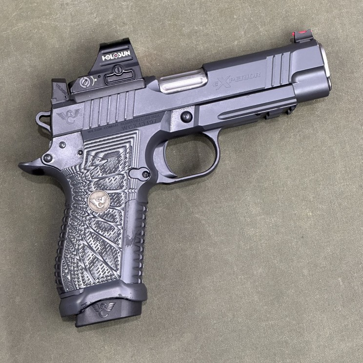 Wilson Combat Experior Pistol 9mm - USED